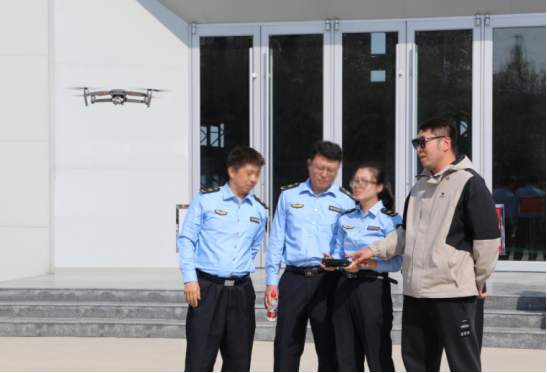 无人机巡飞现场教学.png